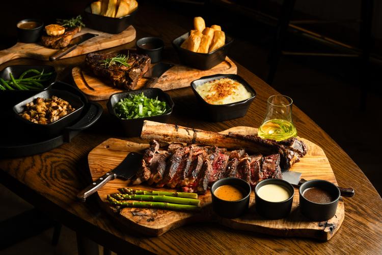 10 Fleet Street Restaurant & Bar